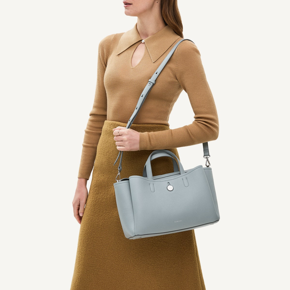 Bathurst Mews Leather Medium Ziptop Grab Bag in Artichoke - 110683