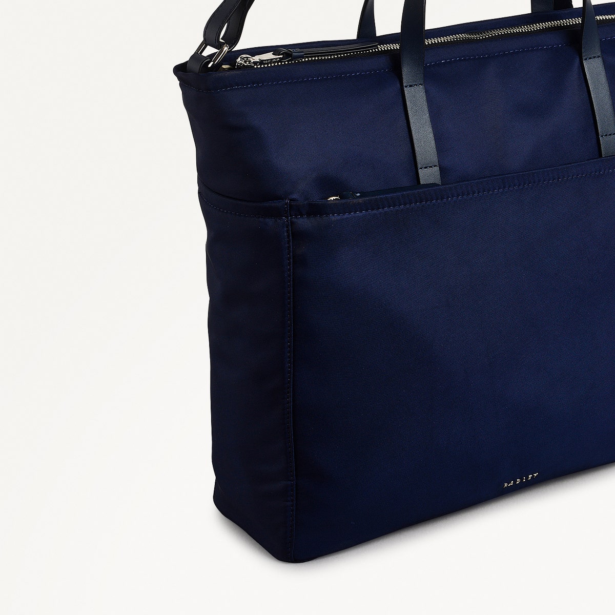 Park Crescent Fabric Large Ziptop Grab Bag in Ink - 111224