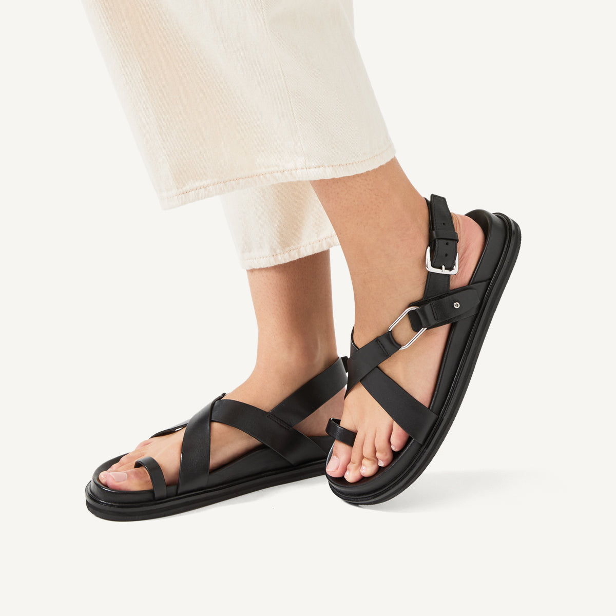 Norway Walk Crossover Footbed Black - 111306