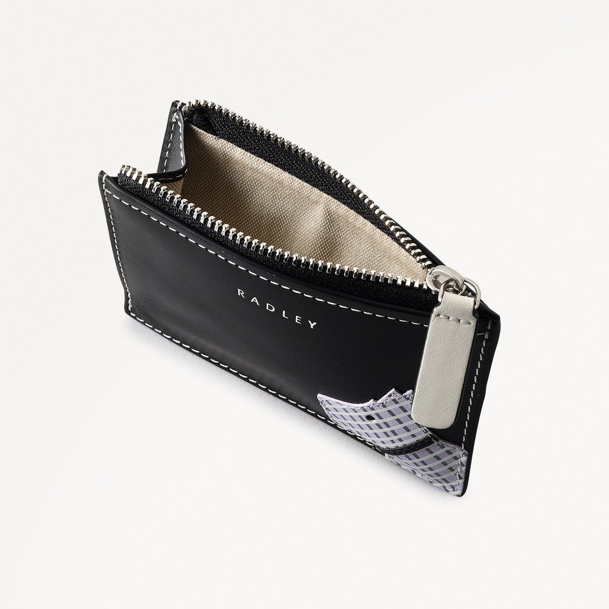 Face To Face Leather Small Ziptop Coin Purse in Black - 111816