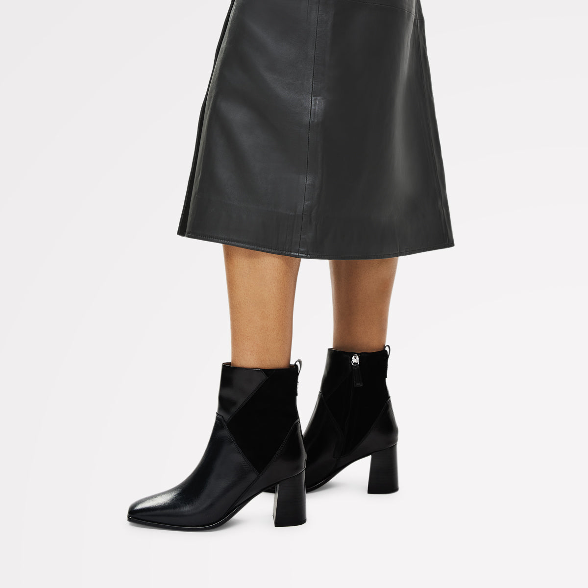 Patchwork Close Panel Patchwork Heeled Boot Black - 112555