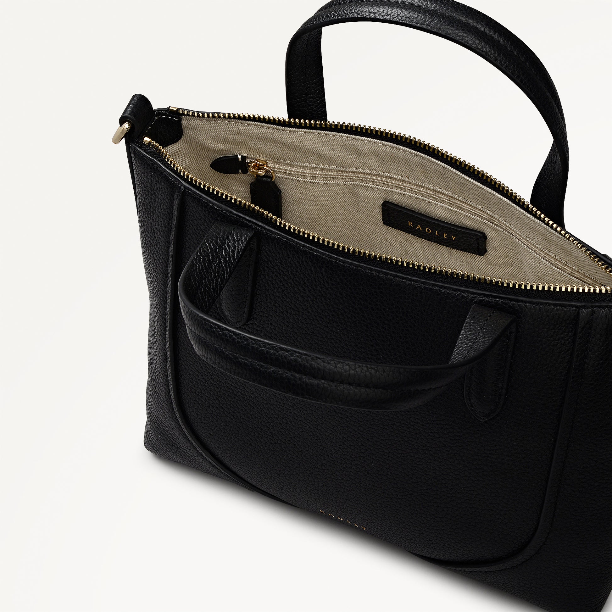 Wood Park Leather Small Ziptop Grab Bag in Black - 112628