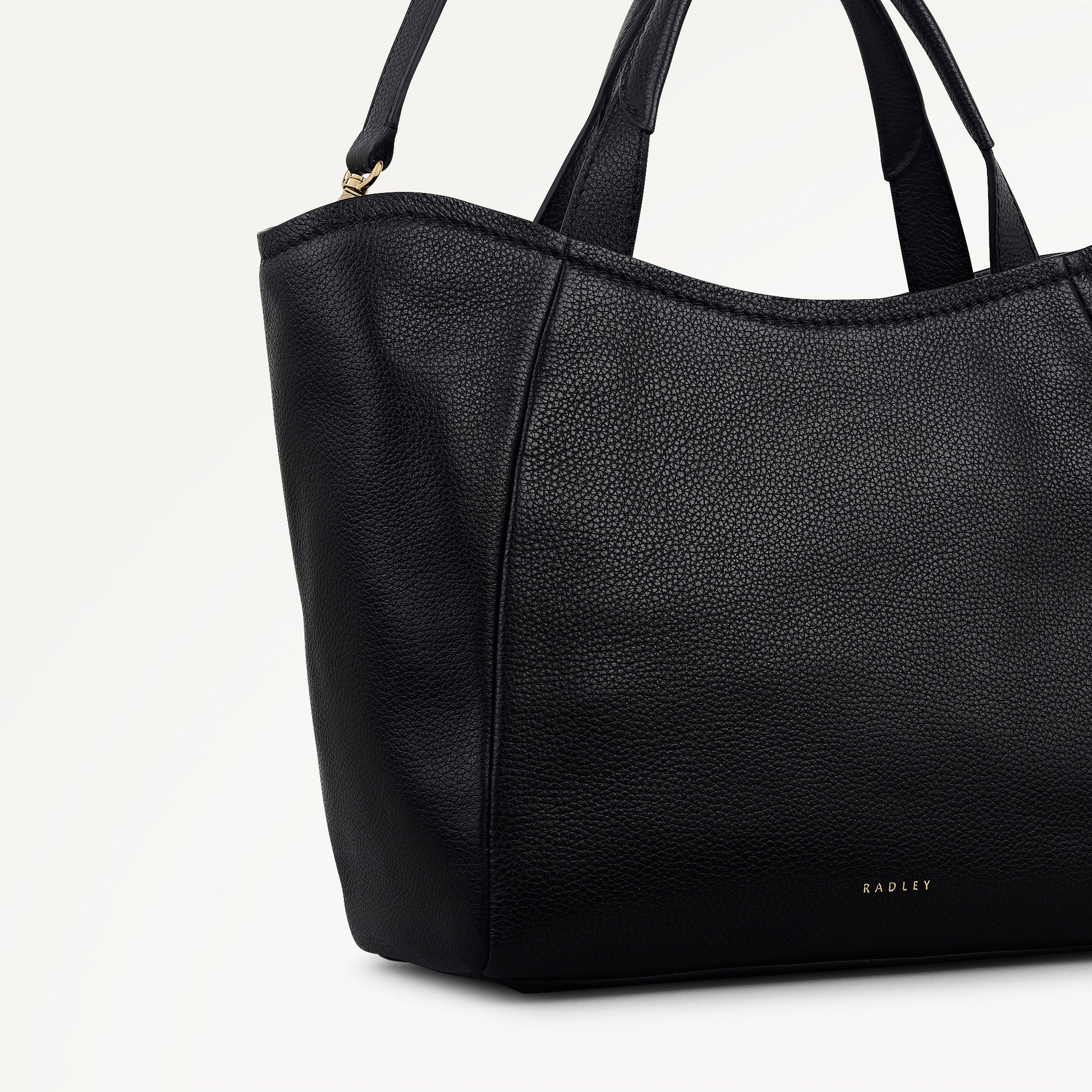 Muswell Lane Leather Medium Ziptop Grab Bag in Black - 112658