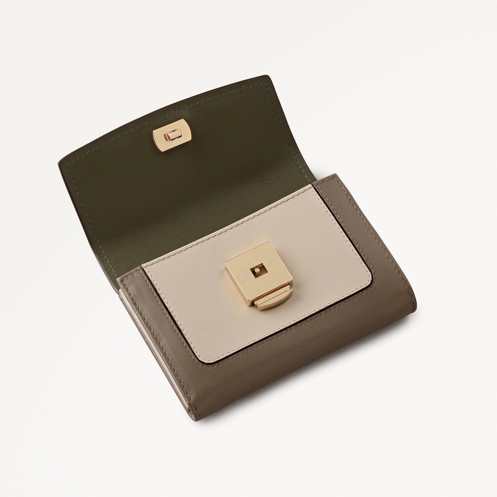 Albert Road Leather Medium Flapover Wallet in Pine Needle - 112840