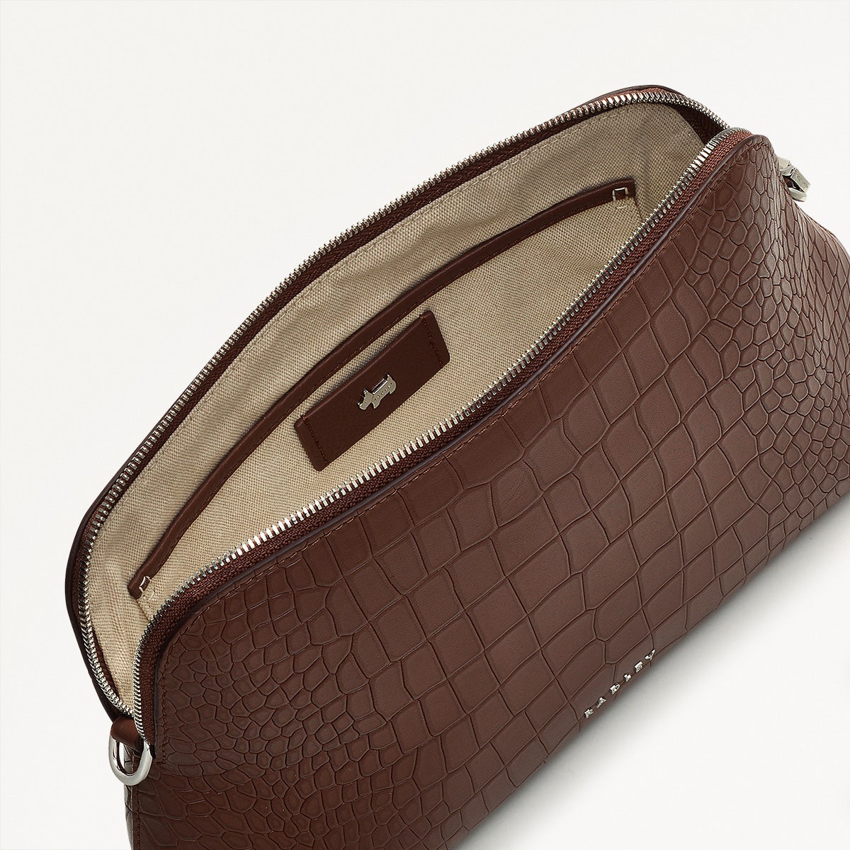 Liverpool Street Leather Medium Ziptop Crossbody Bag in Walnut - H2104208