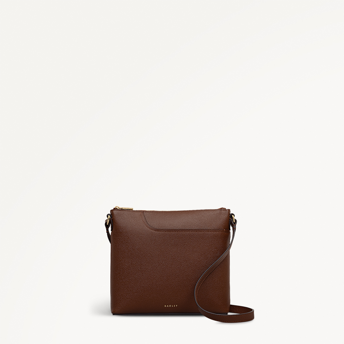 Pockets Medium East West Cross Body Chocolate