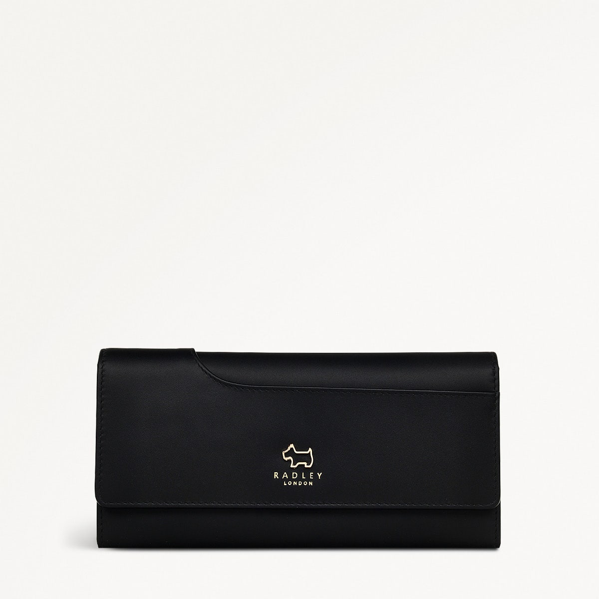 Pockets Leather Large Flapover Wallet in Black - 10647