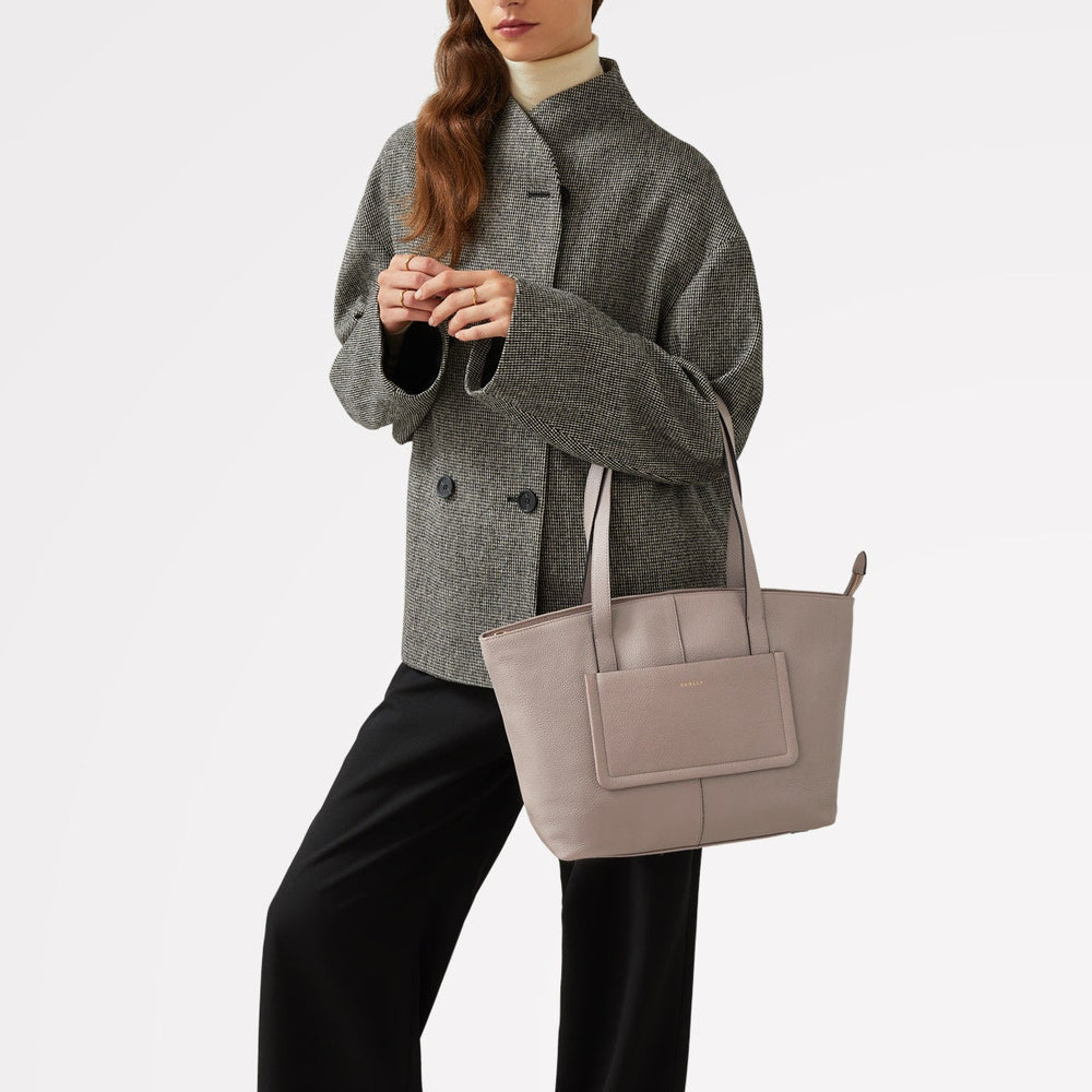 Sycamore Grove Leather Medium Ziptop Tote Bag in Espresso - 110073