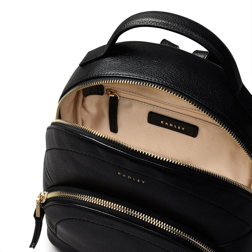 Reeves Road Leather Zip Around Backpack in Black - 110091