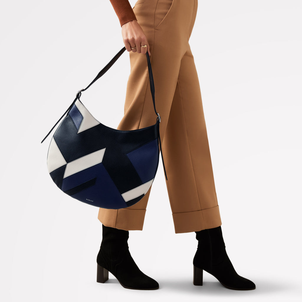 Kensington Place Leather Open Top Shoulder Bag in Black - 110163