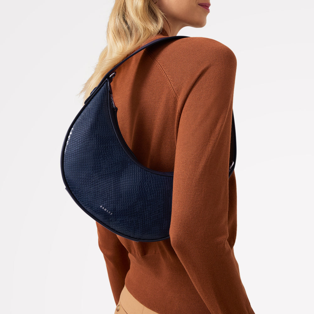 The Kensal Leather Small Ziptop Shoulder Bag in Evenfall - 110165