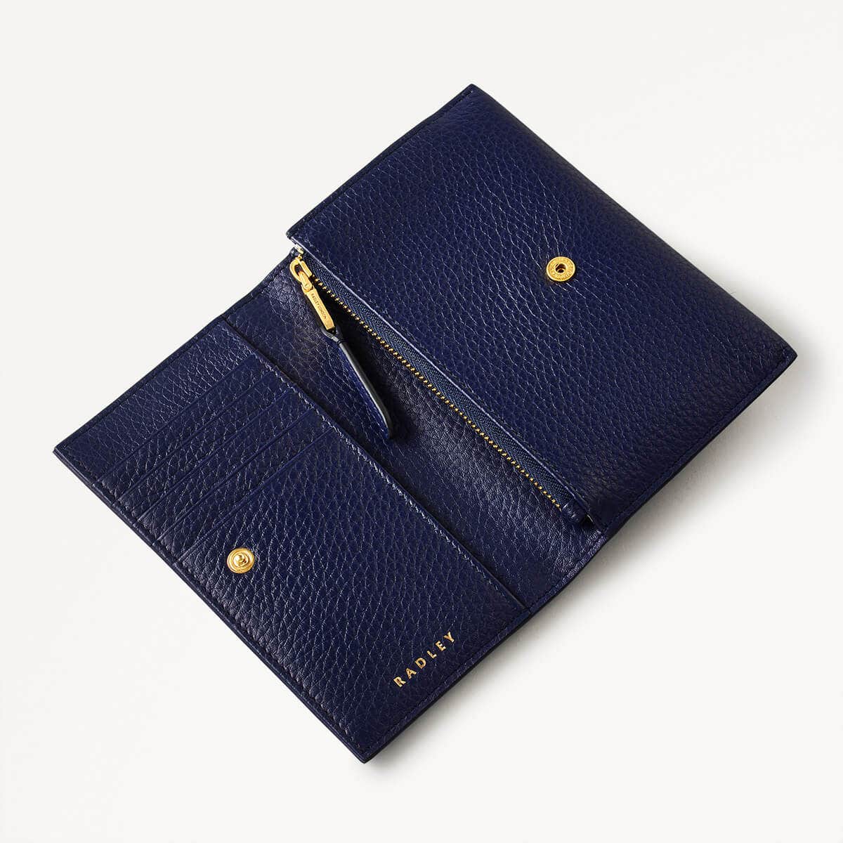 Oak Street Leather Medium Flapover Wallet in Evenfall - 110214