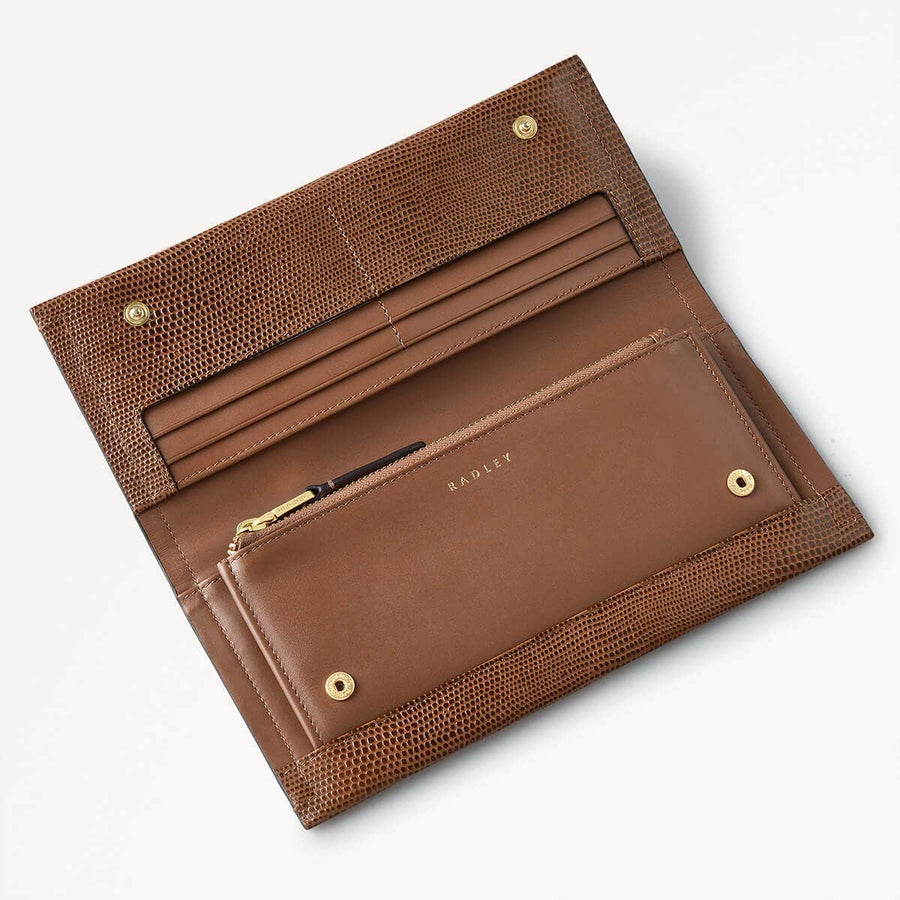 Oak Street Leather Large Flapover Wallet in Saddle - 110216