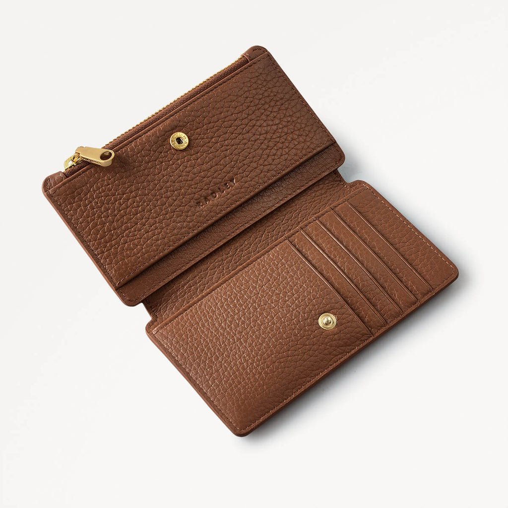 Mountain Wanderers Medium Ziptop Purse Saddle  - 110224