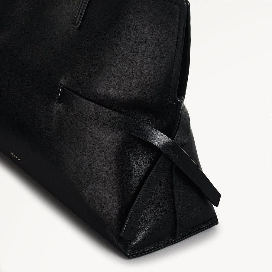 Fleet Street Leather Medium Open Top Tote Bag in Black - 110304