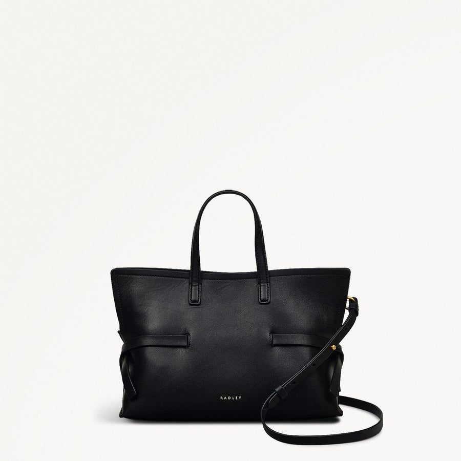 Fleet Street Leather Small Open Top Crossbody Bag in Black - 110306
