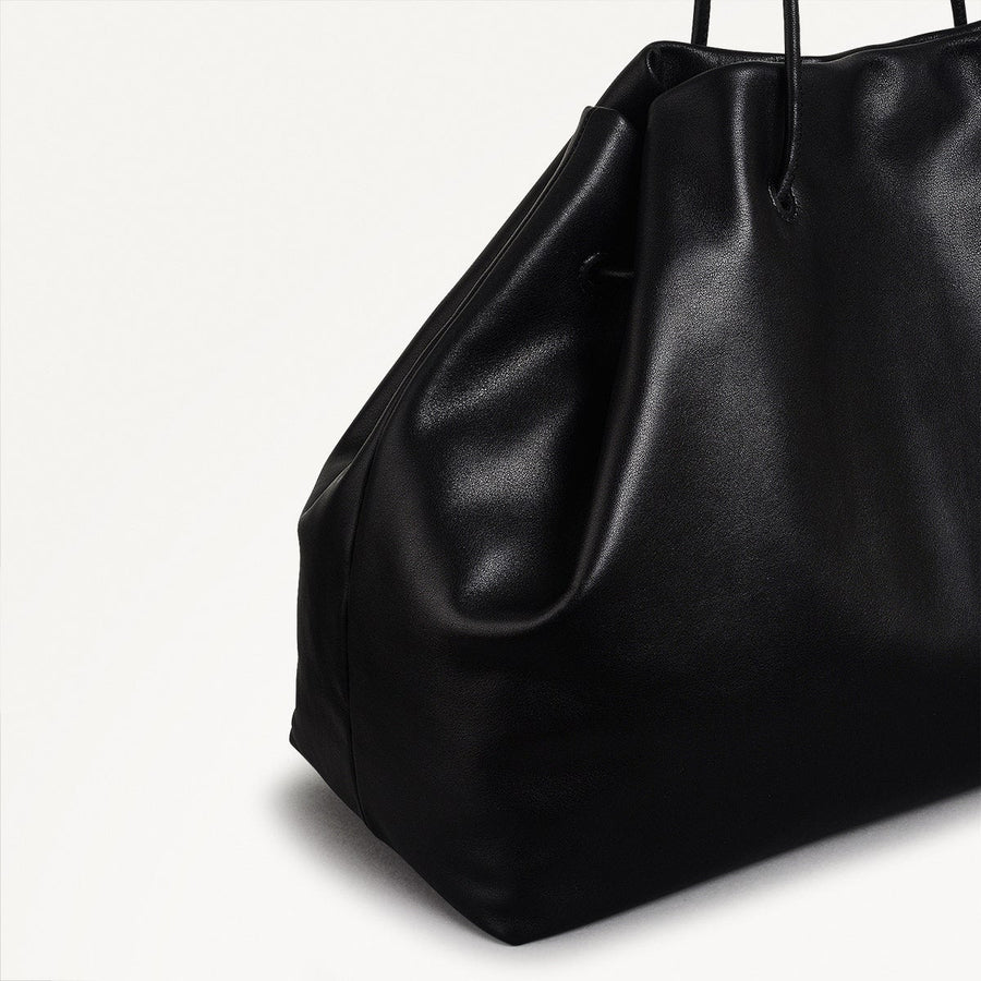 Blake Mews Leather Open Top Shoulder Bag in Black - 110312