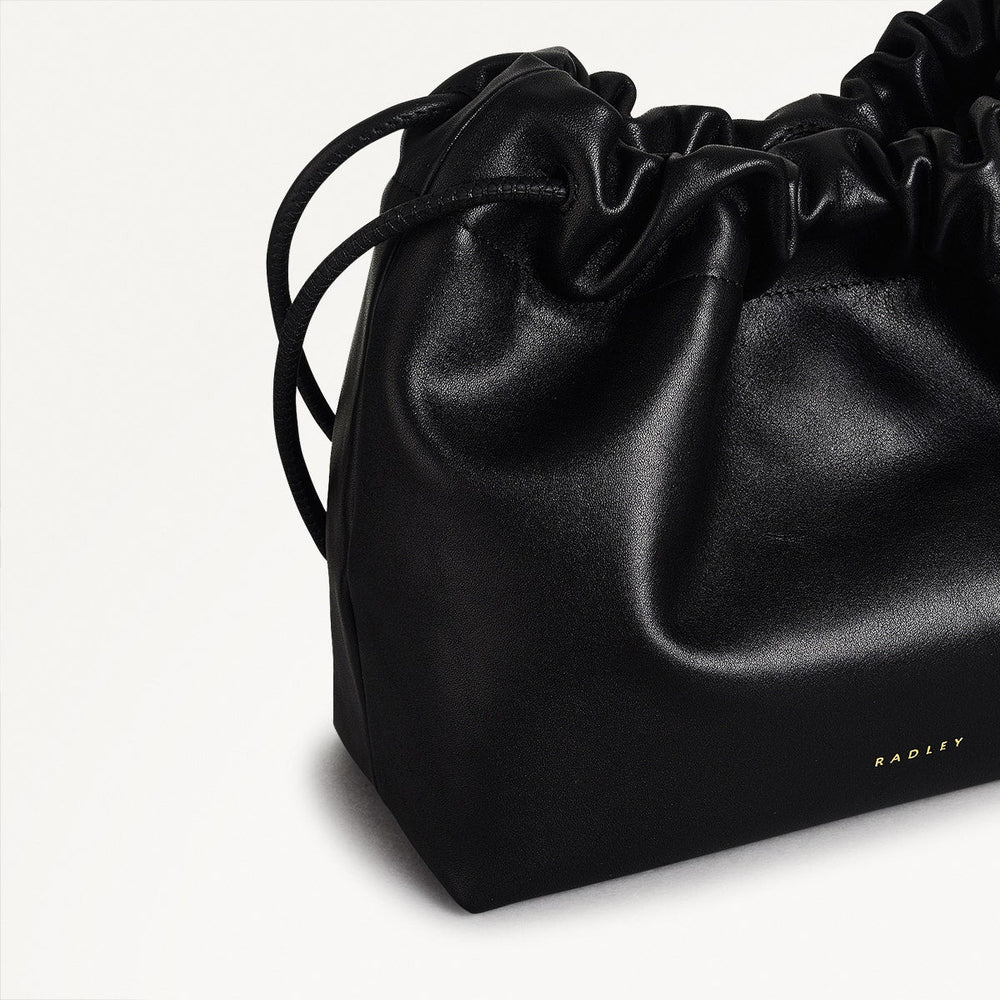 Blake Mews Leather Open Top Crossbody Bag in Black - 110314