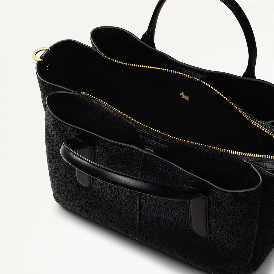 Hillgate Place Leather Medium Grab Bag in Black - 110426