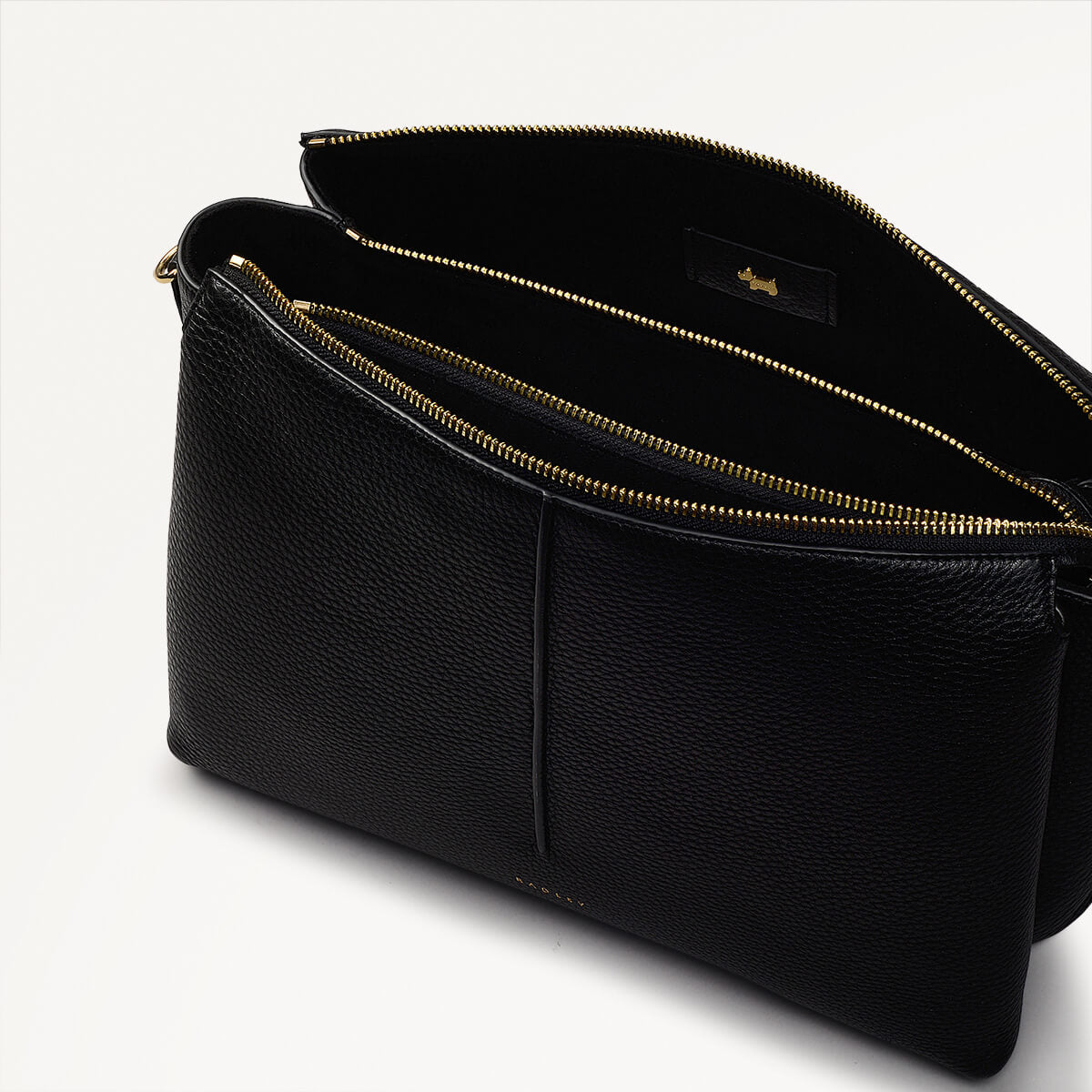 Hillgate Place Leather Medium Ziptop Crossbody Bag in Black - 110427