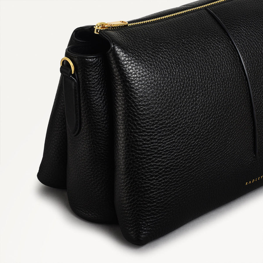 Hillgate Place Leather Medium Ziptop Crossbody Bag in Black - 110427