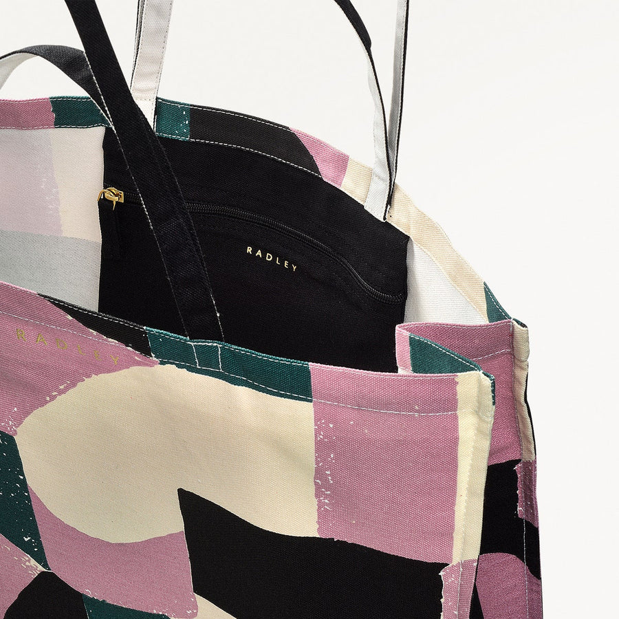 Gallery Road Fabric Large Open Top Tote in Shy Pink - 110454