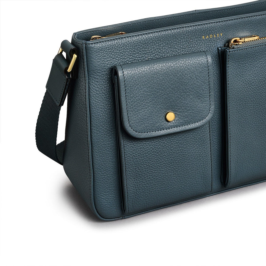 Selby Crescent Leather Medium Ziptop Shoulder Bag in Uniform - 110470