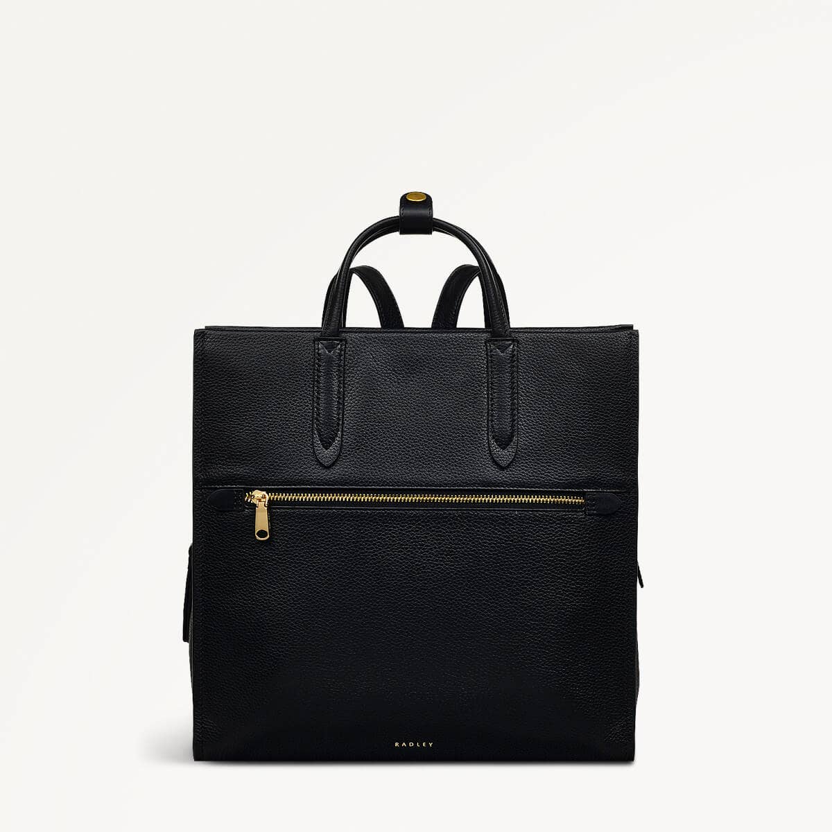 Arlington Court Leather Medium Zip Around Backpack in Black - 110517