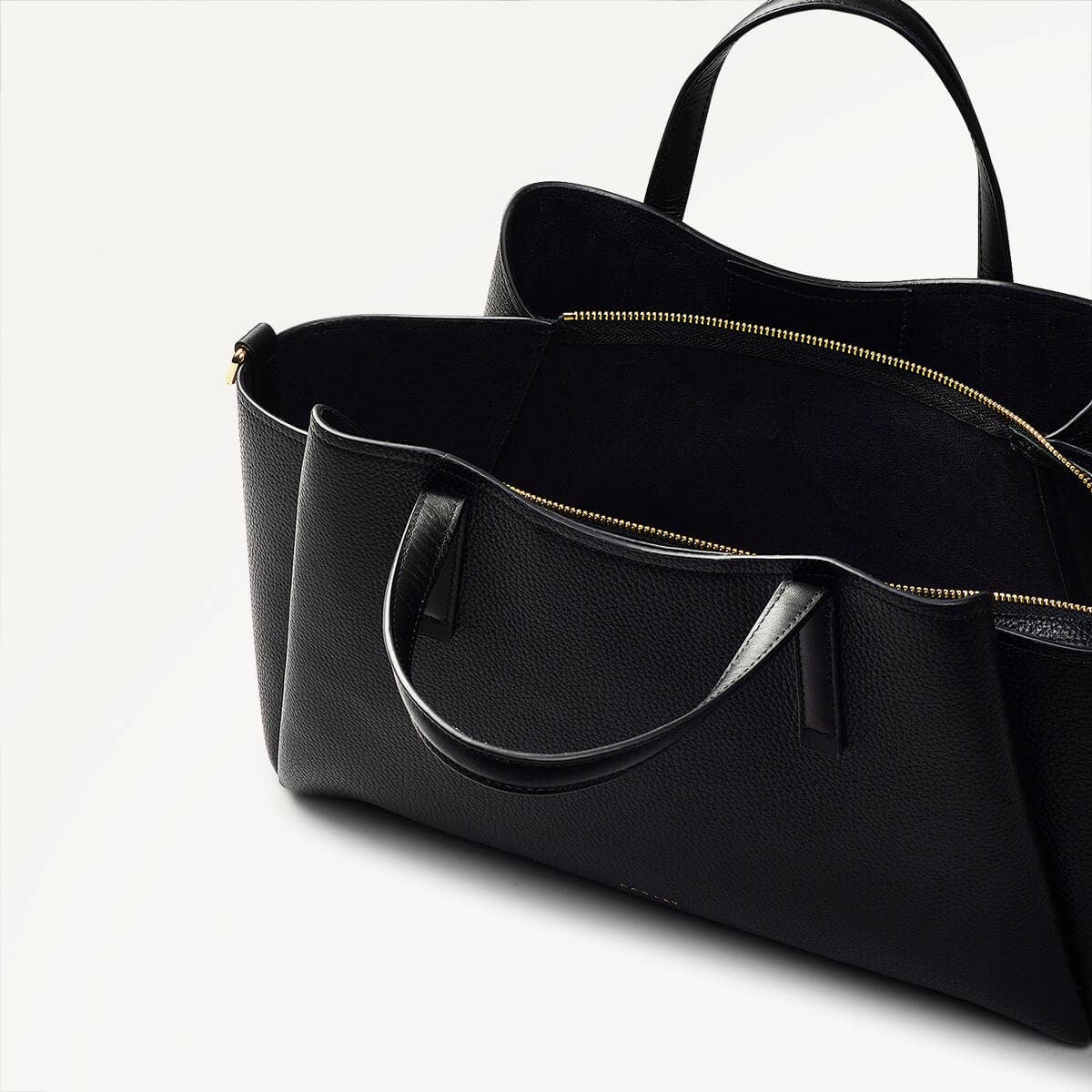 Blake Gardens Leather Large Ziptop Grab Bag in Black - 110526