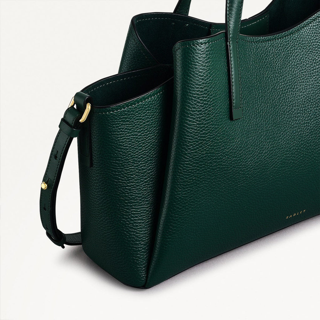 Blake Gardens Leather Large Ziptop Grab Bag in Wellington - 110527