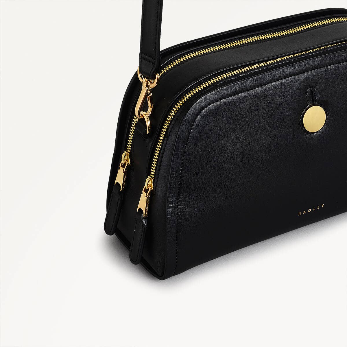 Bathurst Mews Leather Small Ziptop Crossbody Bag in Black - 110648