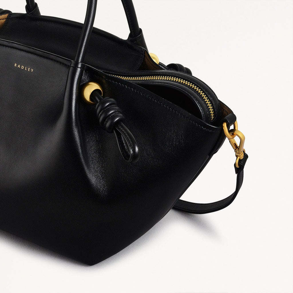 The Romilly Leather Medium Ziptop Grab Bag in Black - 110665