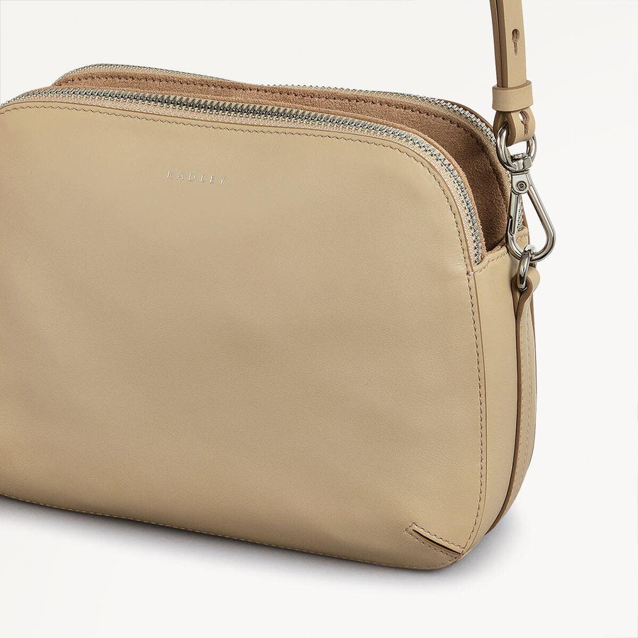 Dukes Place Leather Medium Ziptop Cross Body Bag in Stone - 110669