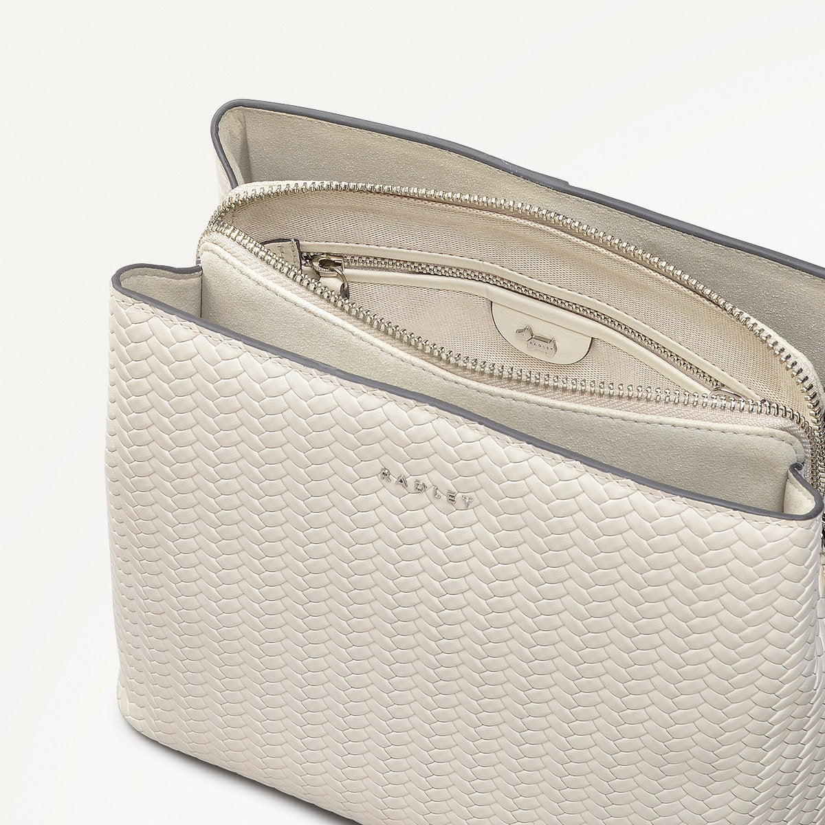 Dukes Place Leather Medium Compartment Cross Body Bag in Chalk - 110674