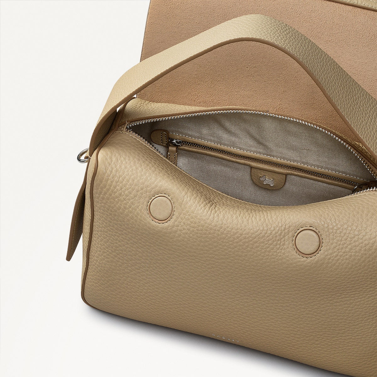 De Beauvoir Leather Medium Ziptop Grab Bag in Stone - 110680