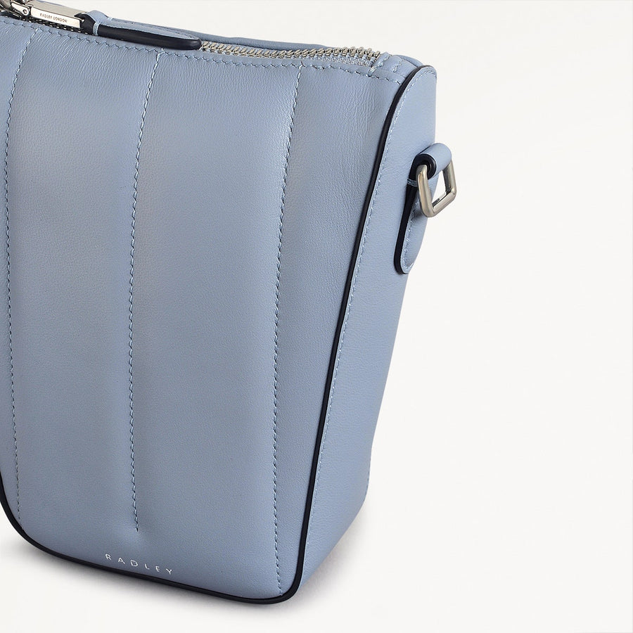 Oak Street Leather Medium Phone Crossbody in Smoke Blue - 110707