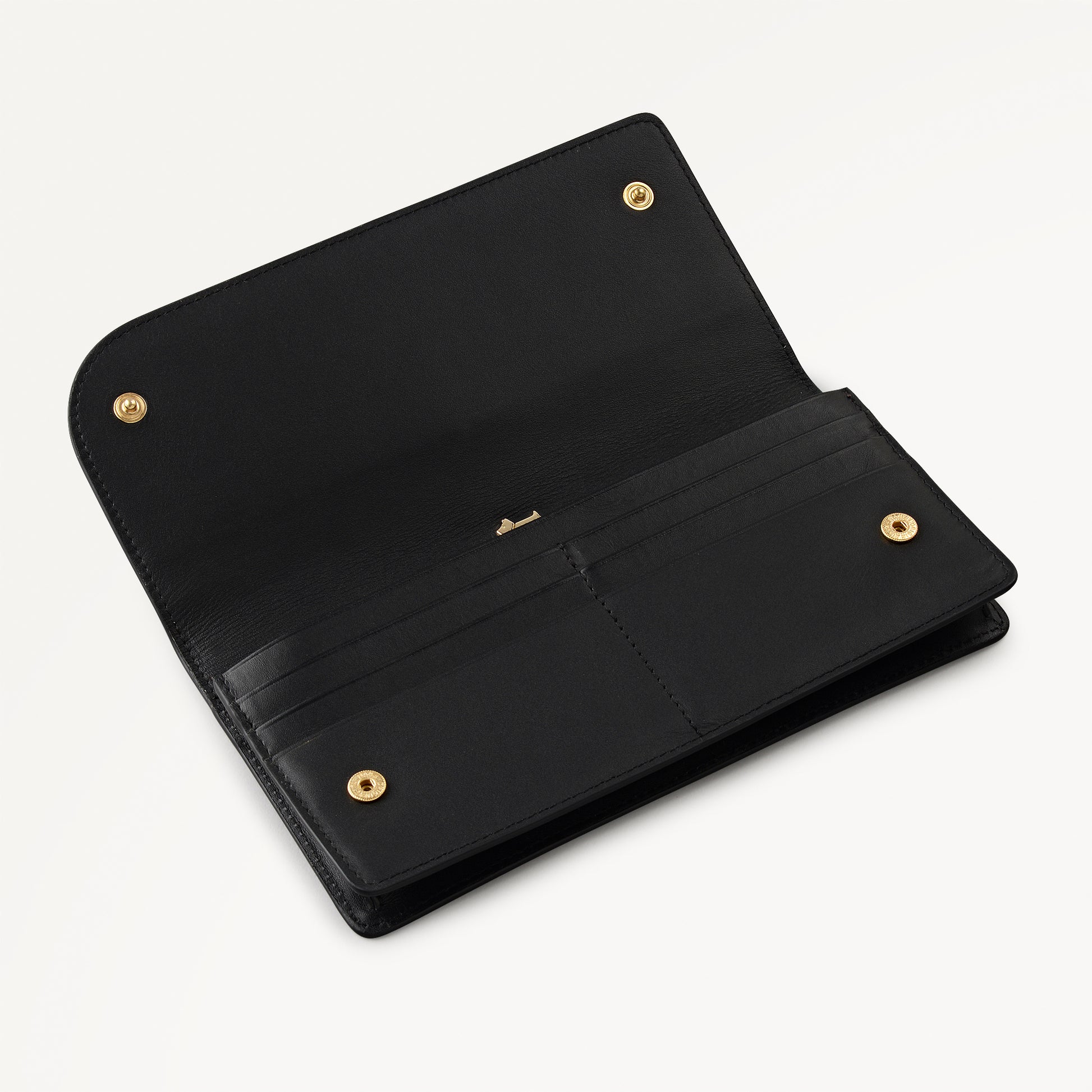 Pockets Leather Large Bifold Wallet in Black - 110753