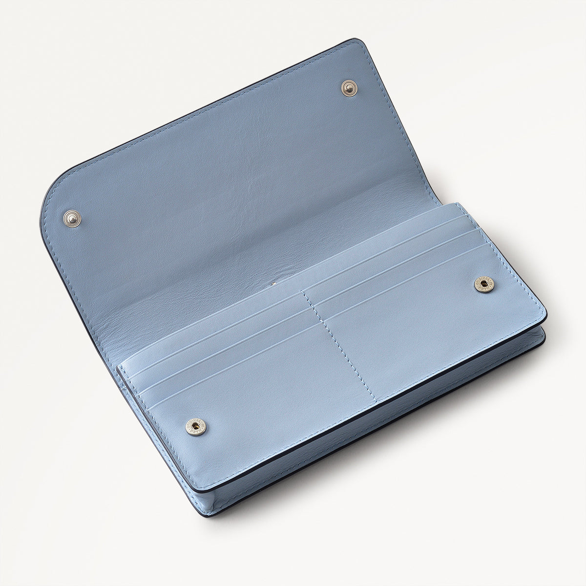 Pockets Large Bifold Matinee Smoke Blue - 110754