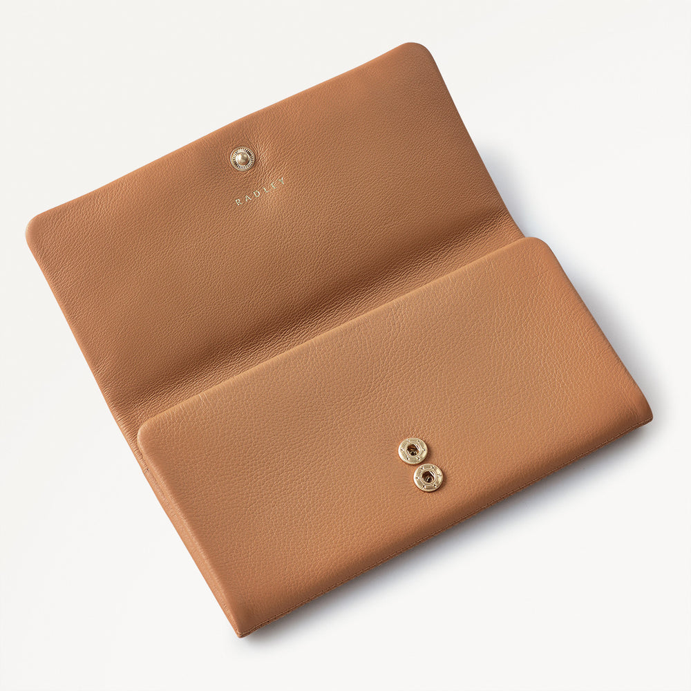 Mallow Street Leather Large Flapover Wallet in Dark Butter - 110767
