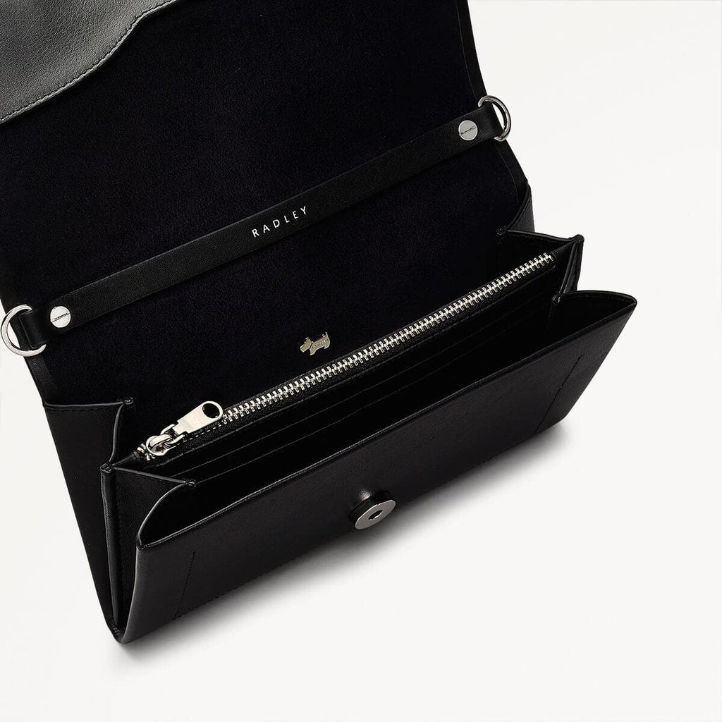 The Kensal Leather Large Phone Cross Body in Black - 110786