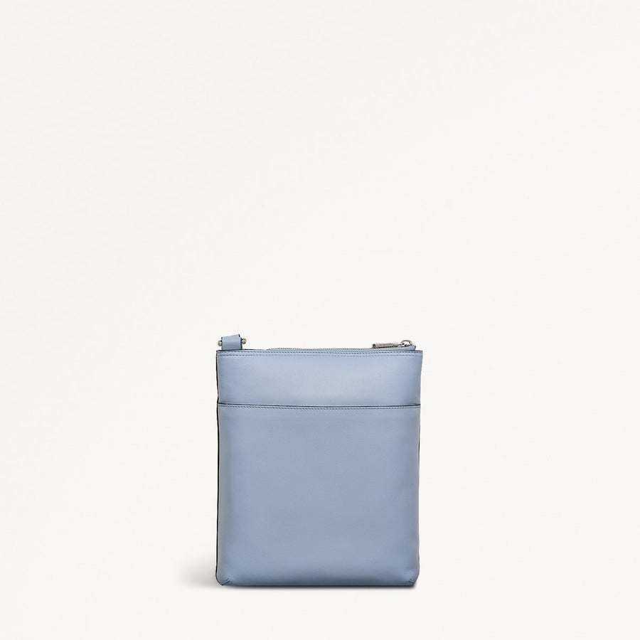 Pockets Medium Ziptop Cross Body Smoke Blue - 110811