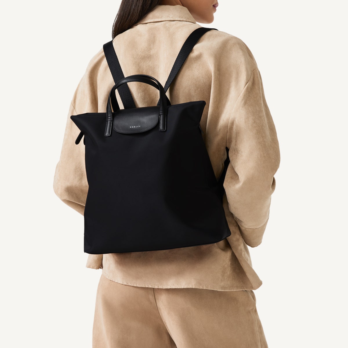 Pocket Essentials Medium Ziptop Backpack Black - 110822