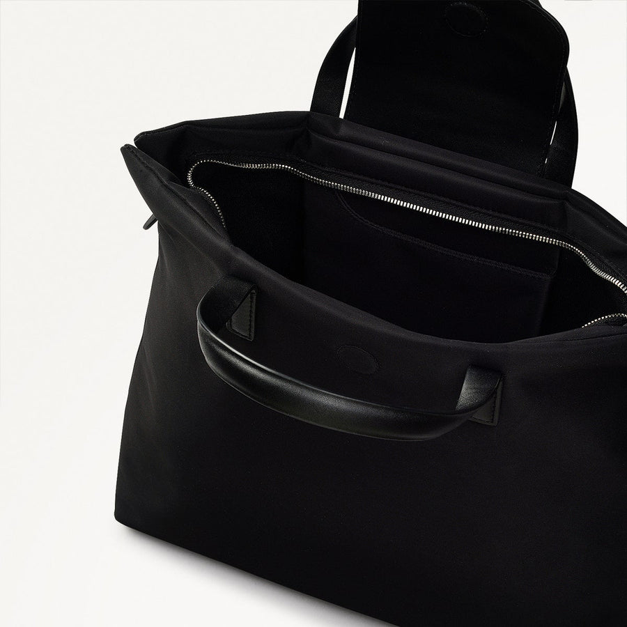 Pocket Essentials Medium Ziptop Backpack Black - 110822