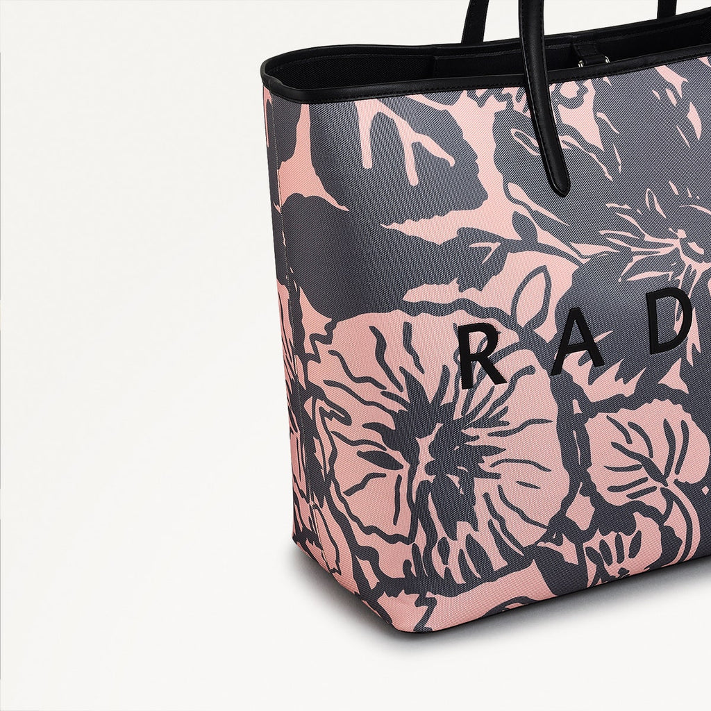 Southwell Gardens - Floral Fabric Medium Ziptop Grab in Black - 110856