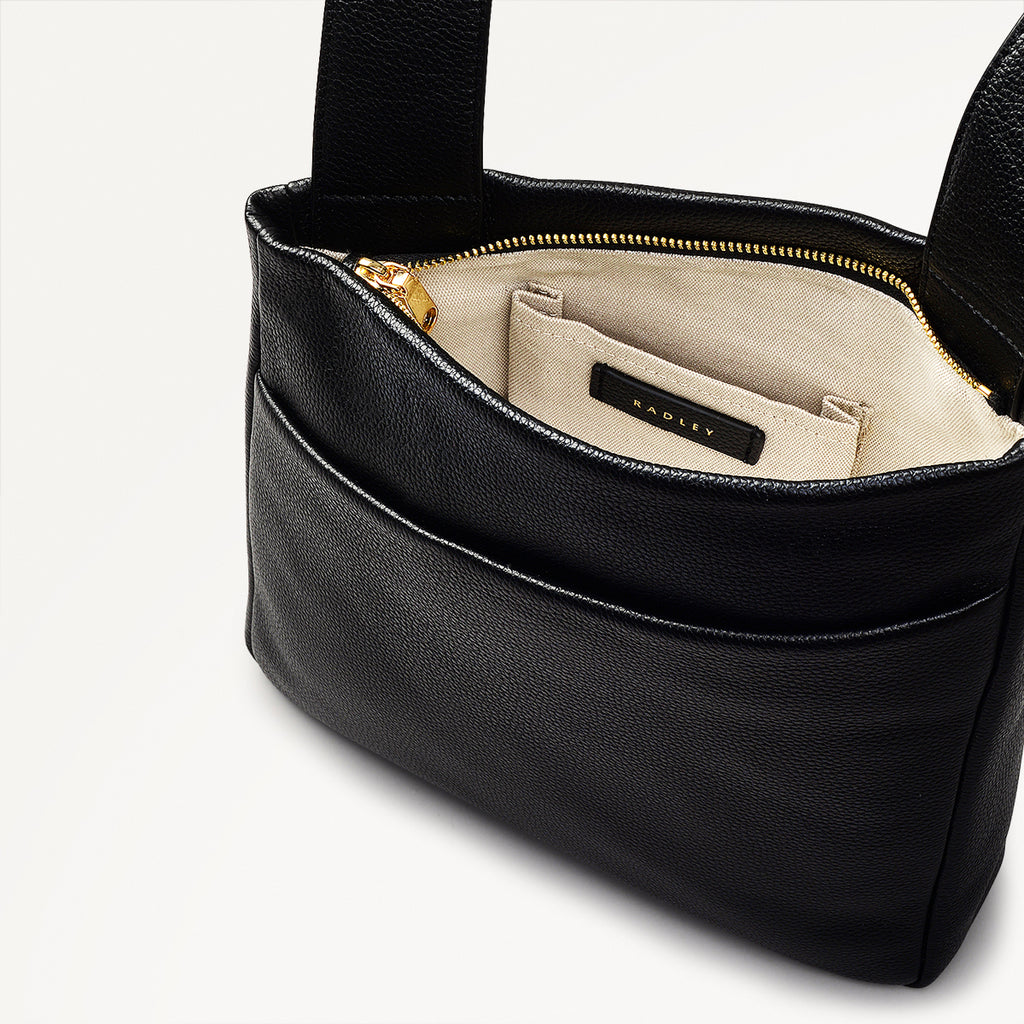 ALPHA ROAD MEDIUM ZIPTOP CROSS BODY BLACK