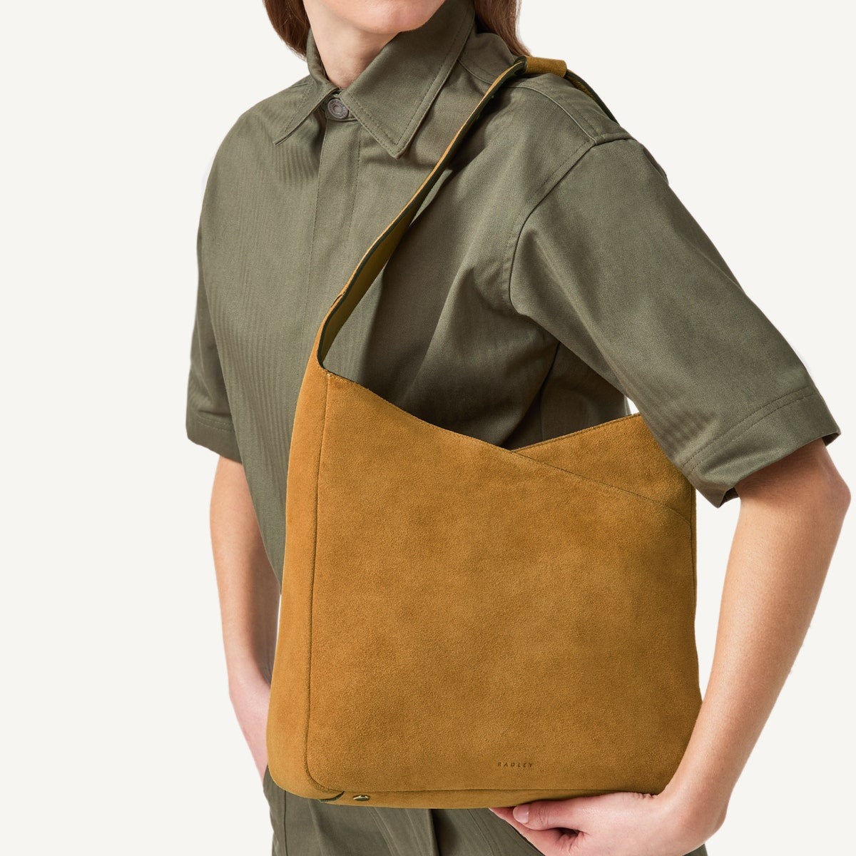 Alpha Road Leather Medium Ziptop Shoulder Bag in Pecan - 110908