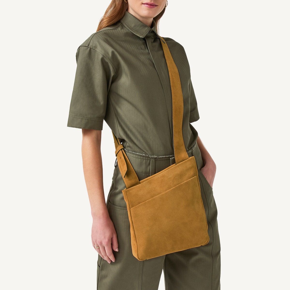 Alpha Road Leather Medium Ziptop Crossbody Bag in Pecan - 110909