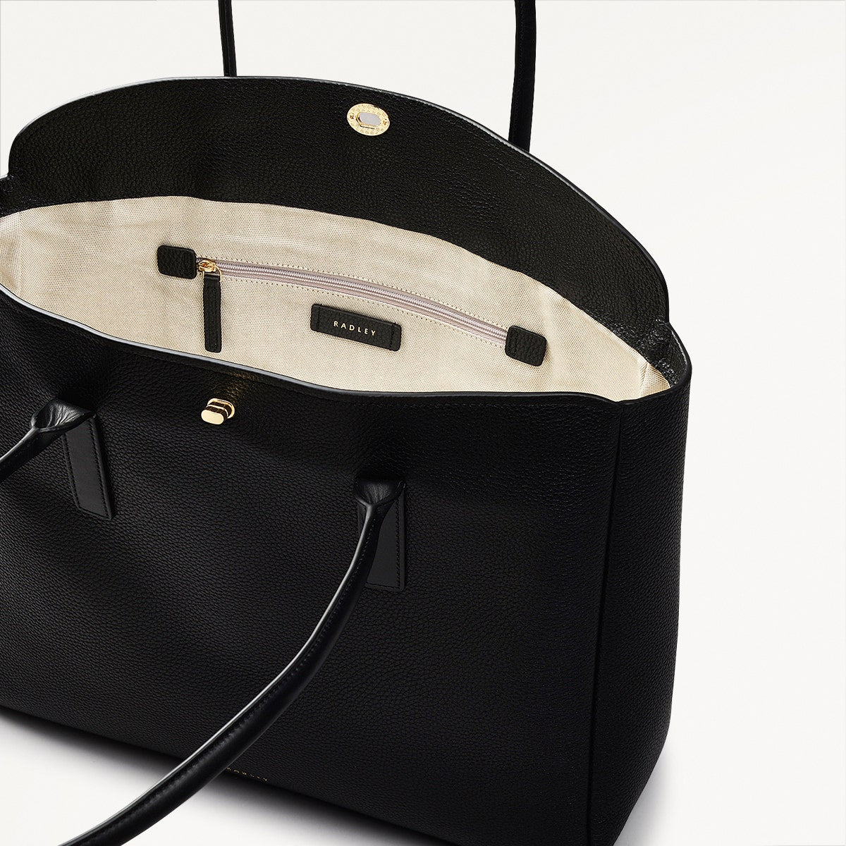 Carpenter Yard Leather Large Flapover Tote Bag in Black - 110912