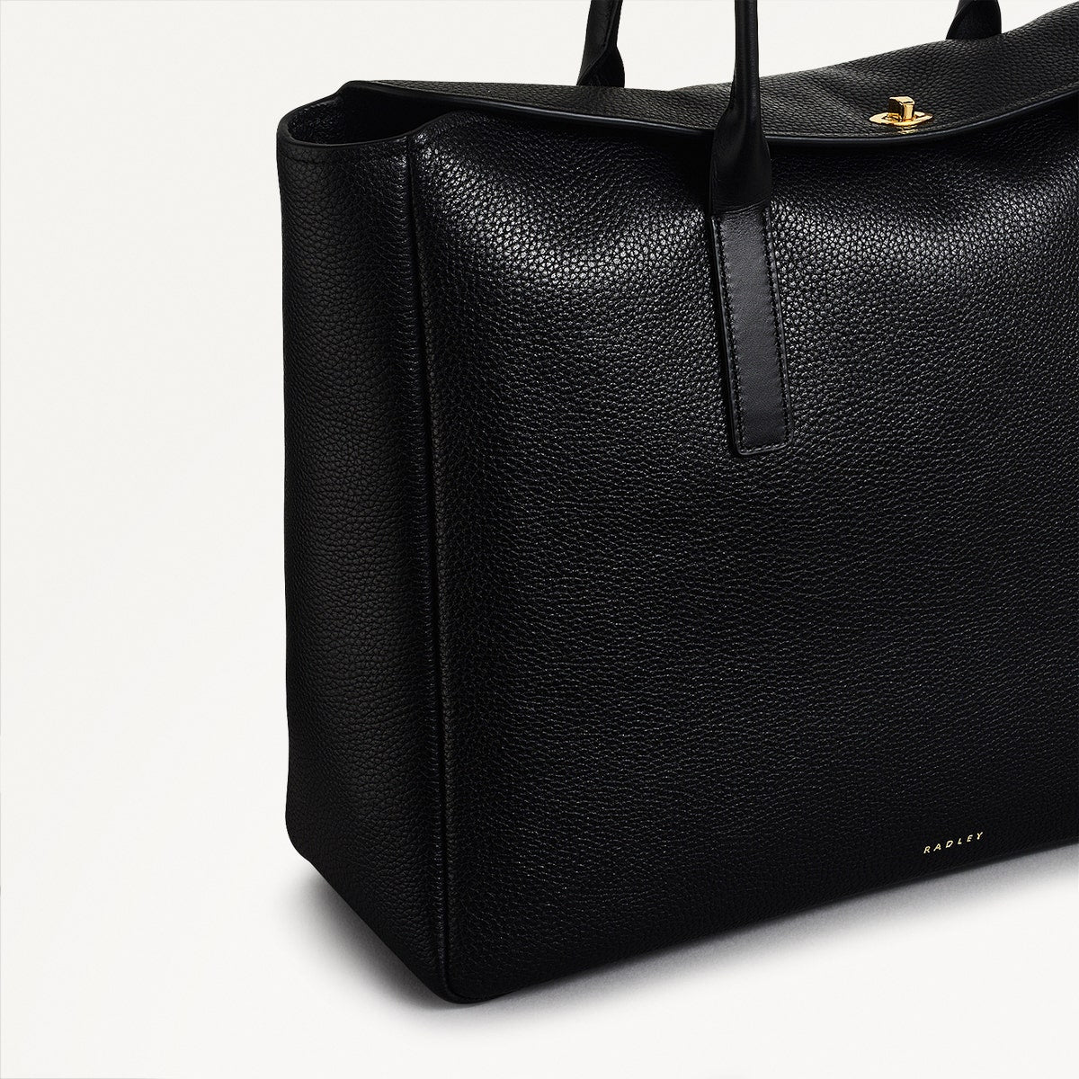 Carpenter Yard Leather Large Flapover Tote Bag in Black - 110912