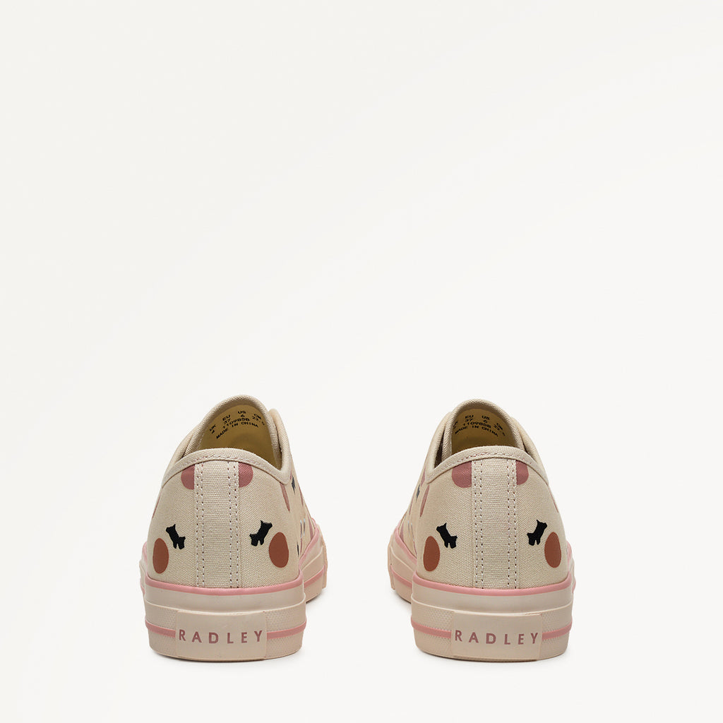 Canvas Lo Canvas Spot Trainer in Chalk